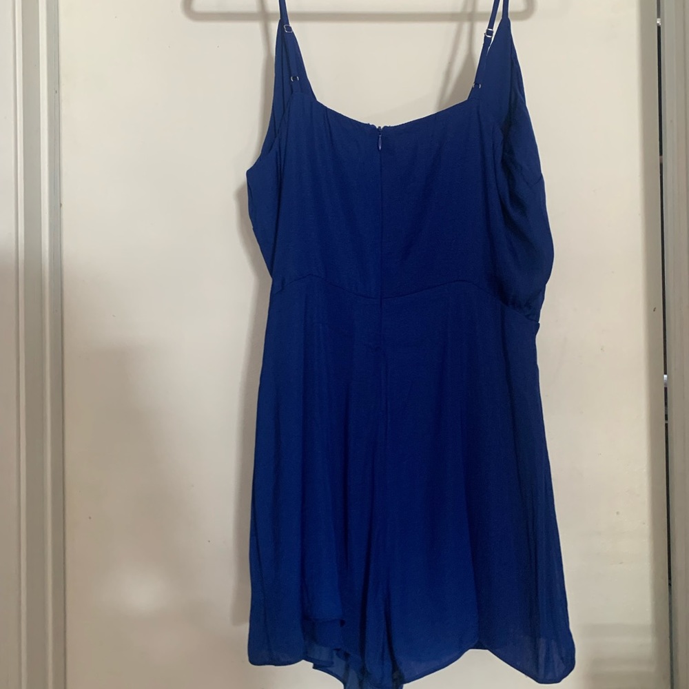 Romper - Picture 2 of 4